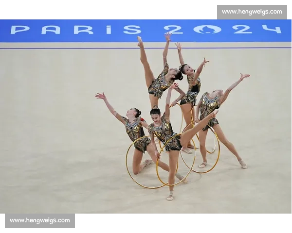 鄂美蝶对决贝特伦巅峰之战技术与意志的全面较量赛场风云再起胜负悬念拉满